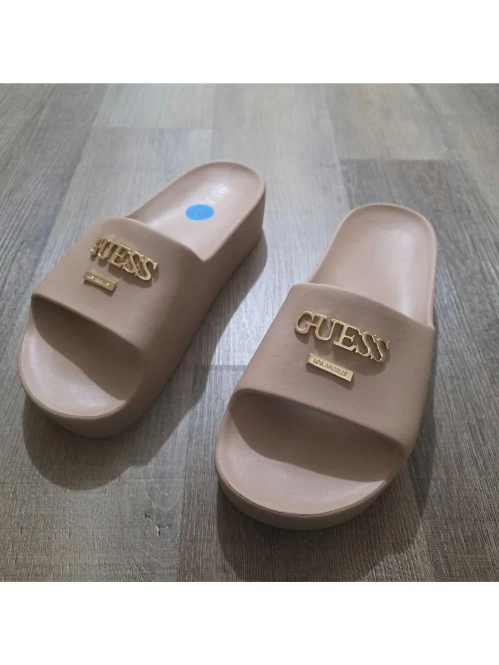 GUESS Women's Platform Slide Sandals Beige Nude Gold Logo Slip-On Casual Size 10